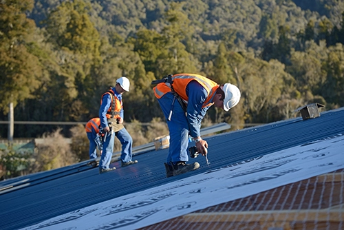 how to choose roofing contractors in London
