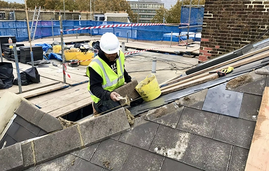 how to find roofing companies in London